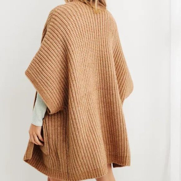 Aerie Women's Marled Rib Sweater Cape Cardigan in Beach Dune - Picture 2 of 10